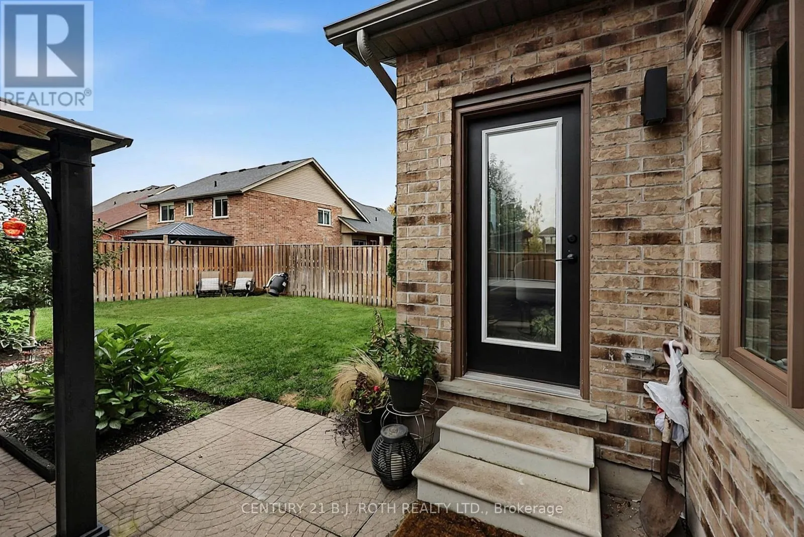 118 MIKE HART DRIVE
