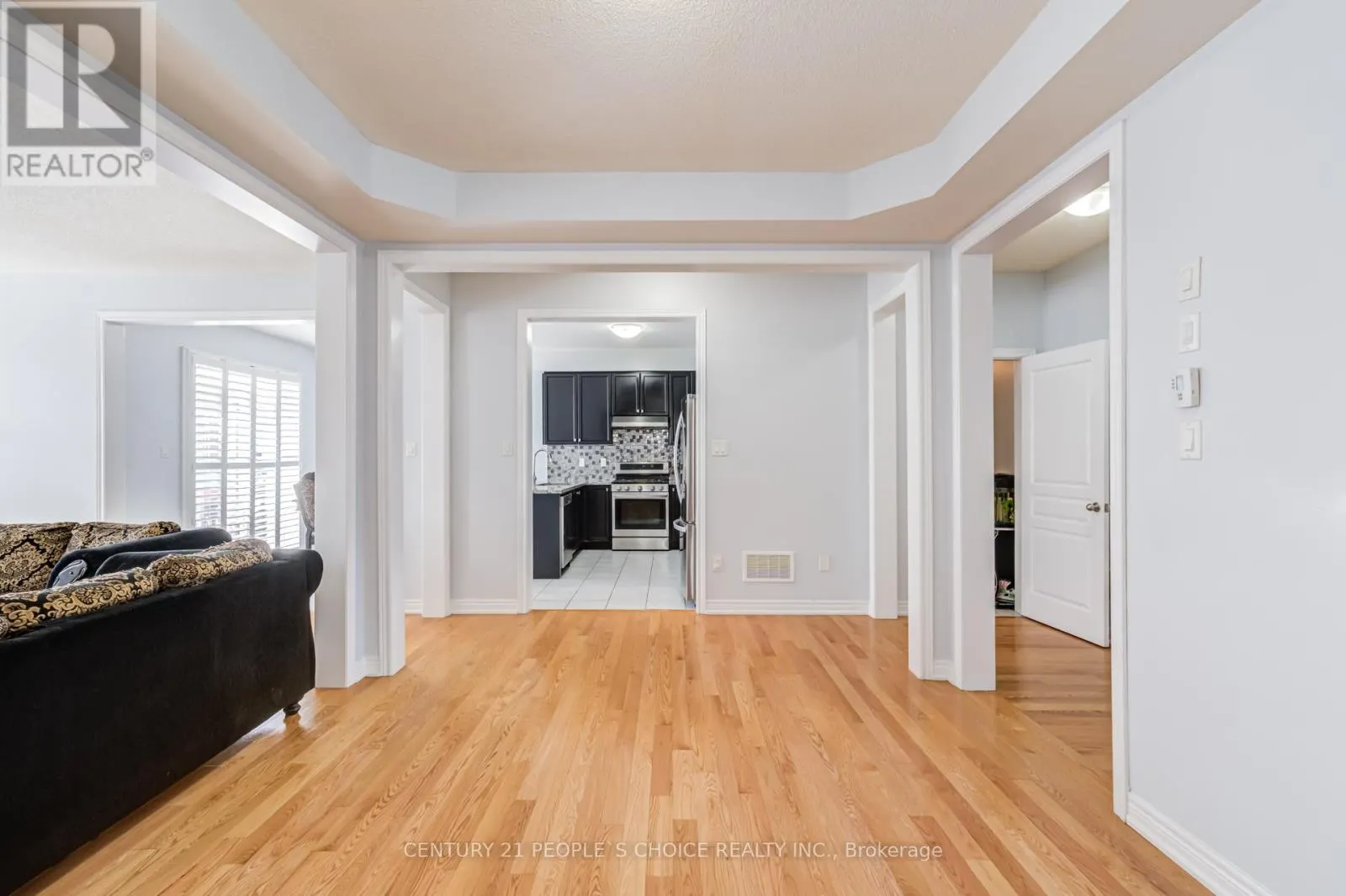 257 EAST'S CORNERS BOULEVARD