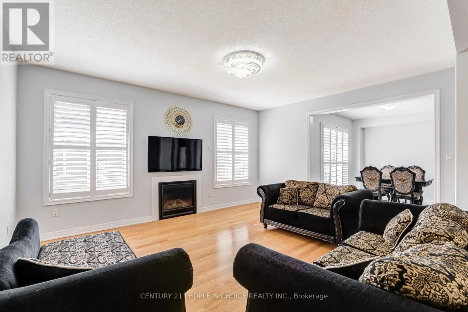 257 EAST'S CORNERS BOULEVARD