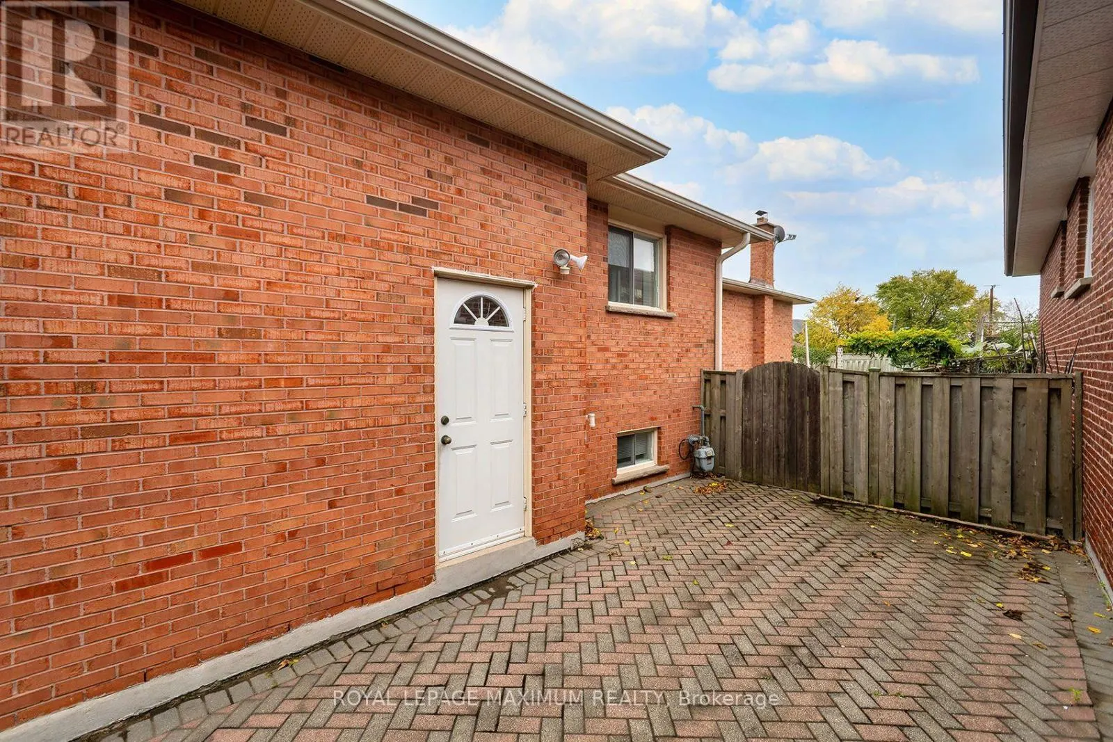 114 BEECHNUT ROAD
