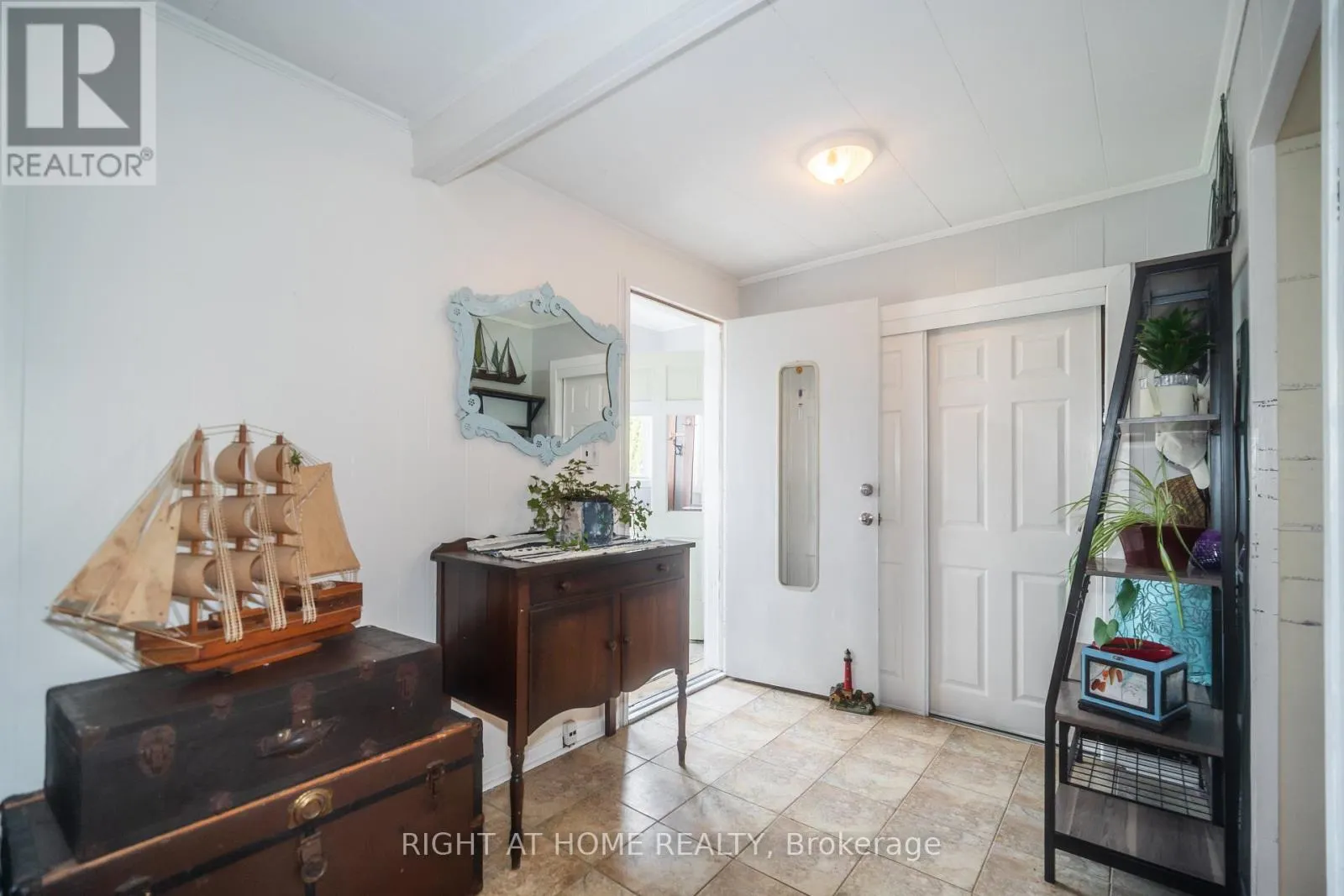 1007 FERRIER AVENUE