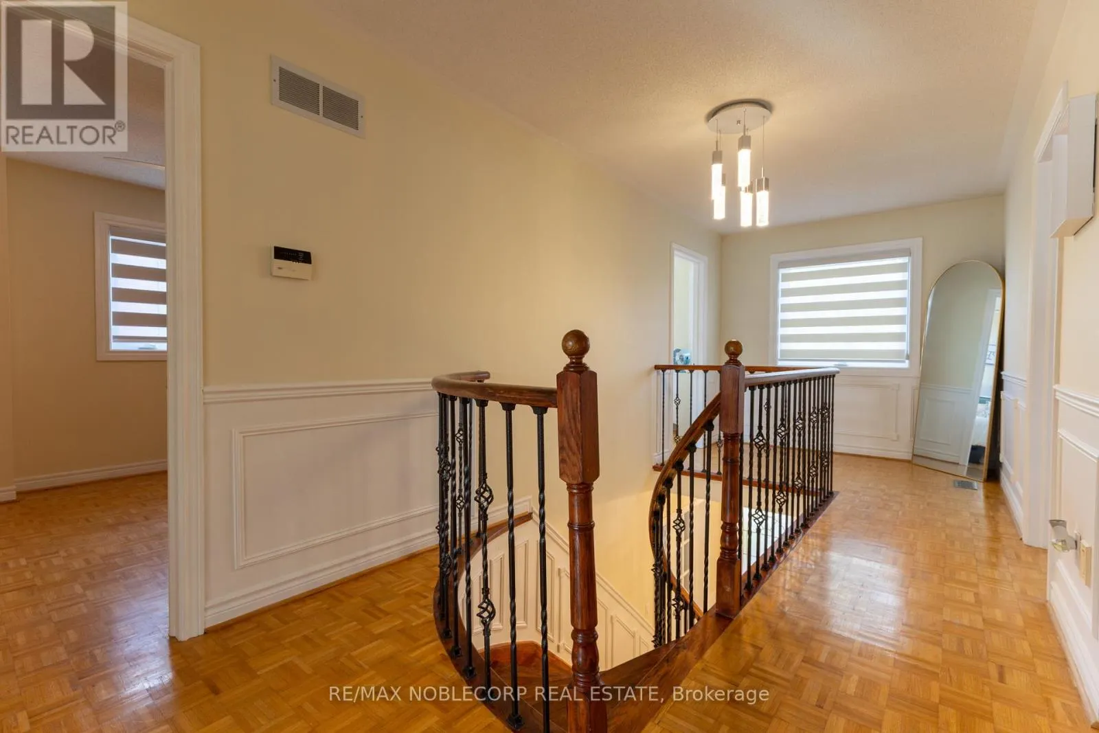 71 CASTLEPOINT DRIVE