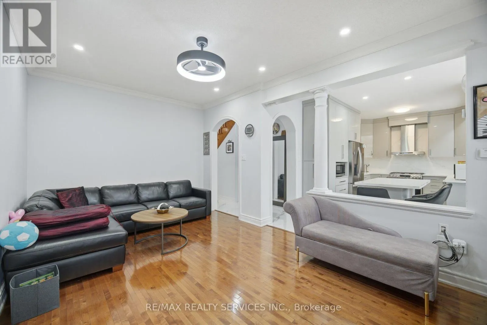 45 SKYLARK DRIVE