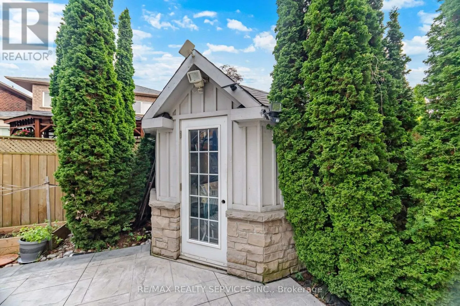45 SKYLARK DRIVE