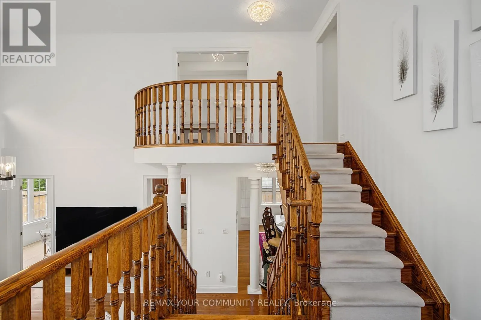 8 YEMINA GATE