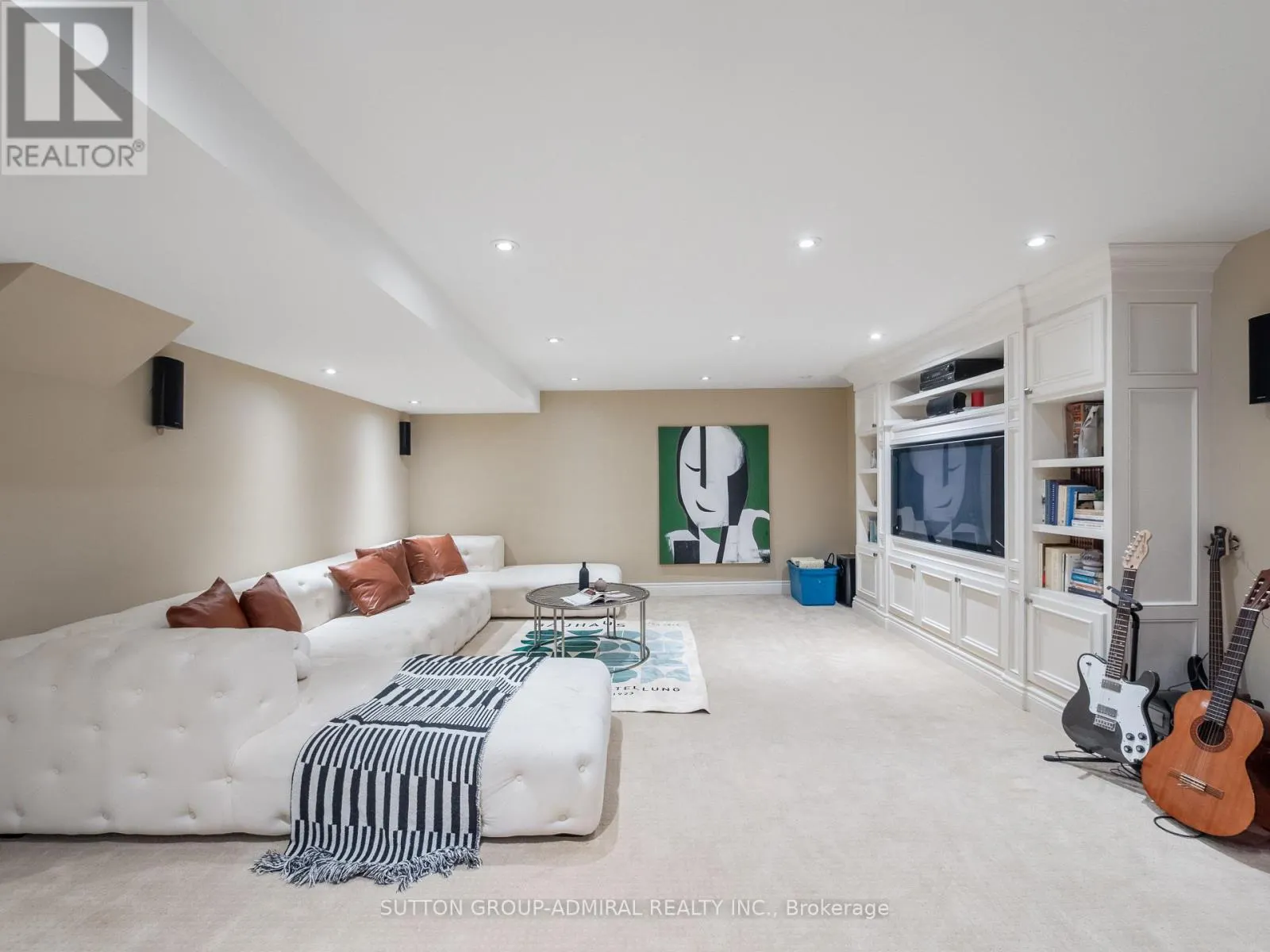 87 RIVINGTON AVENUE