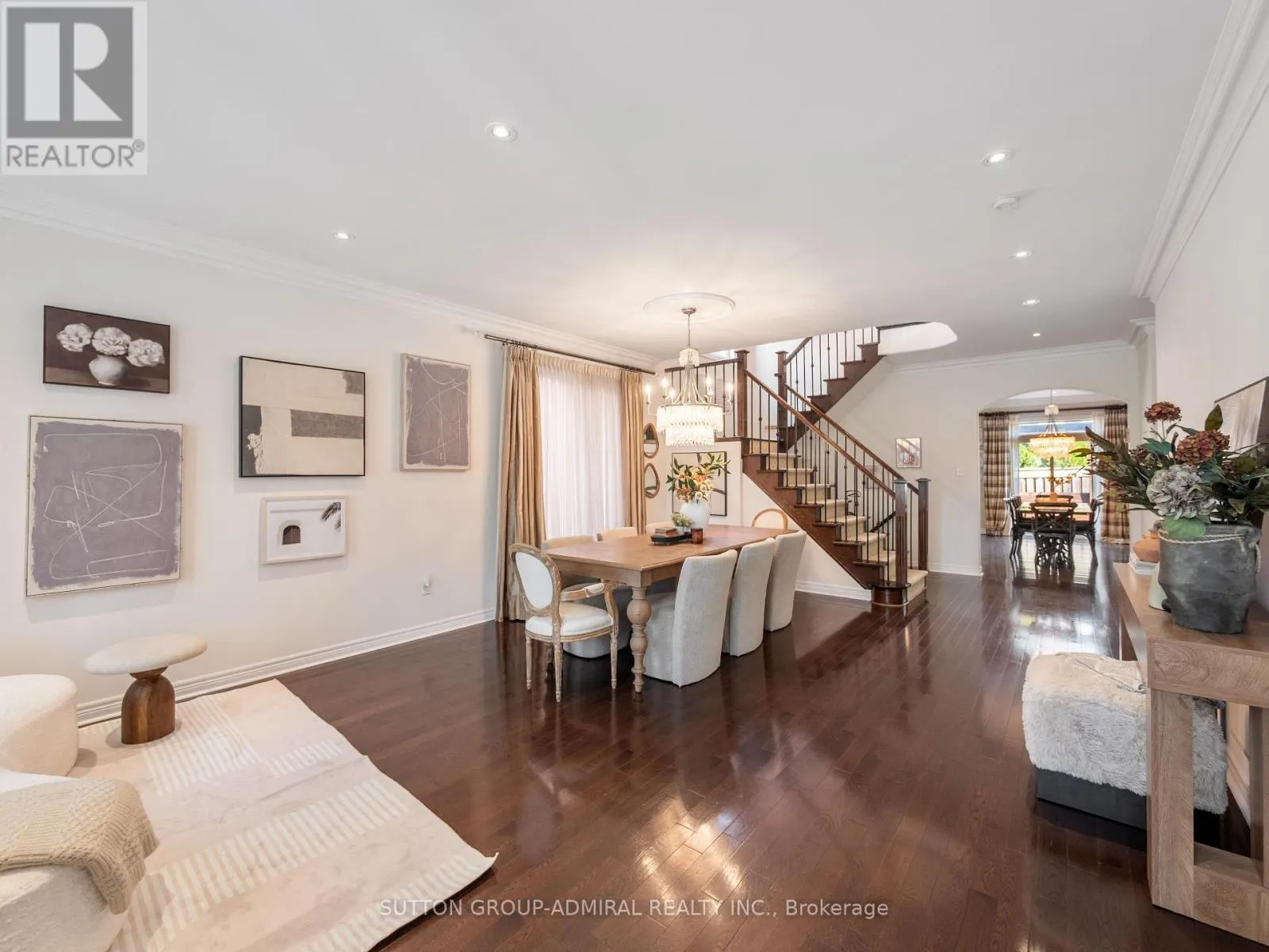 87 RIVINGTON AVENUE