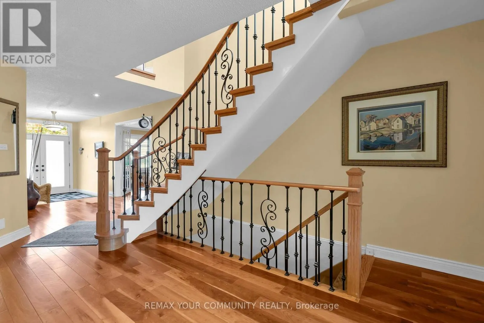 331 JOHN BOWSER CRESCENT