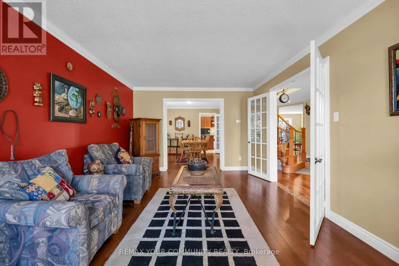331 JOHN BOWSER CRESCENT