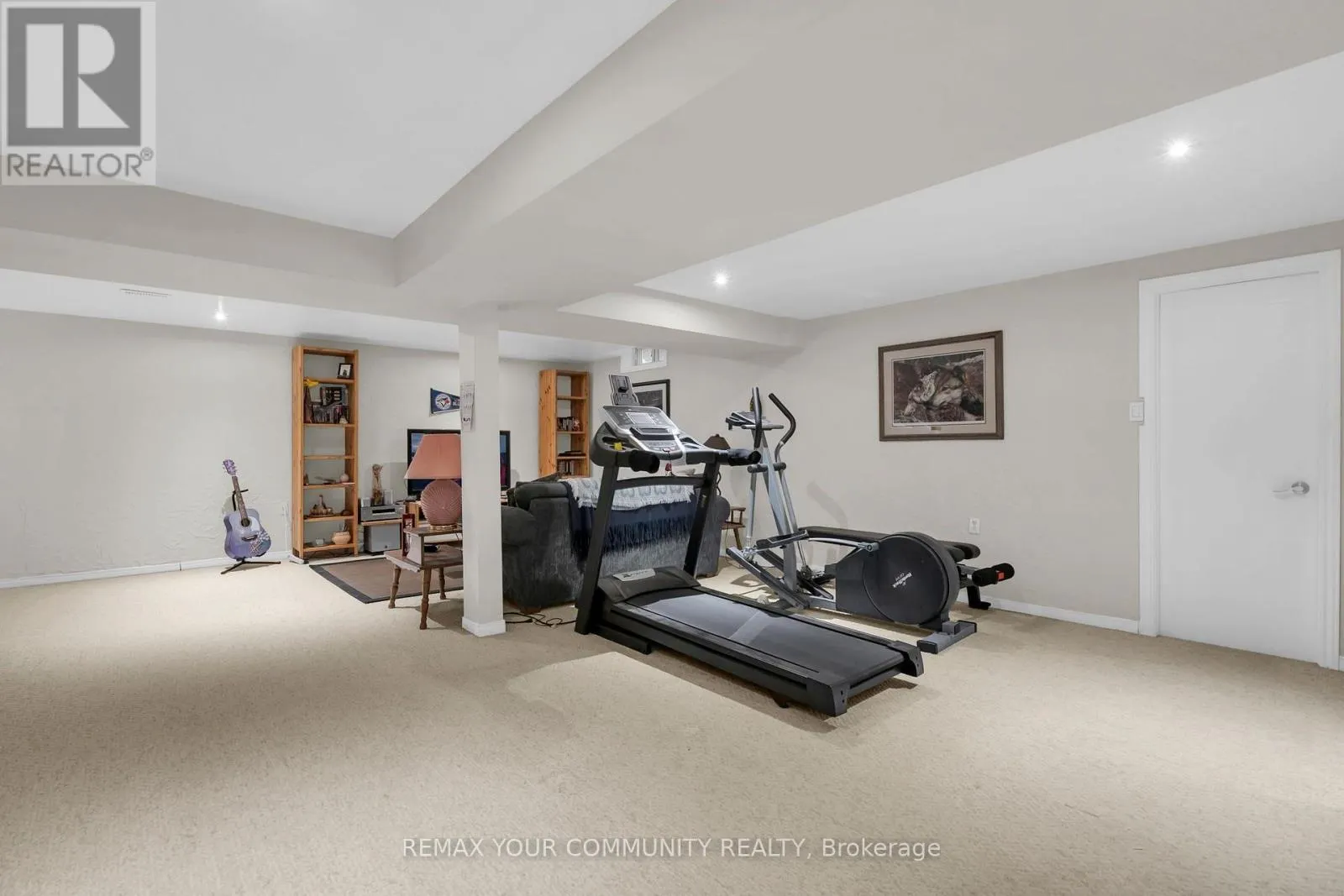 331 JOHN BOWSER CRESCENT