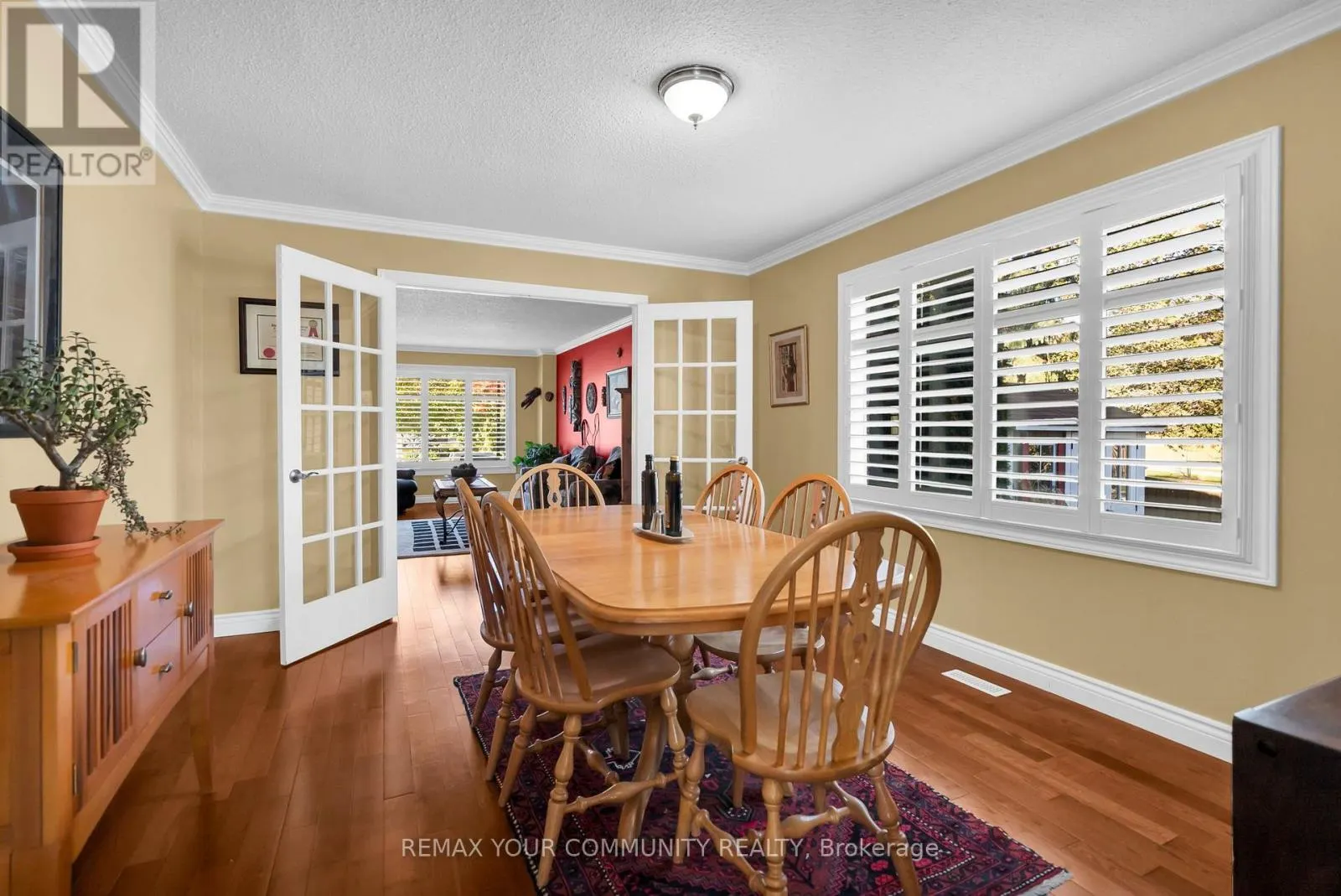 331 JOHN BOWSER CRESCENT