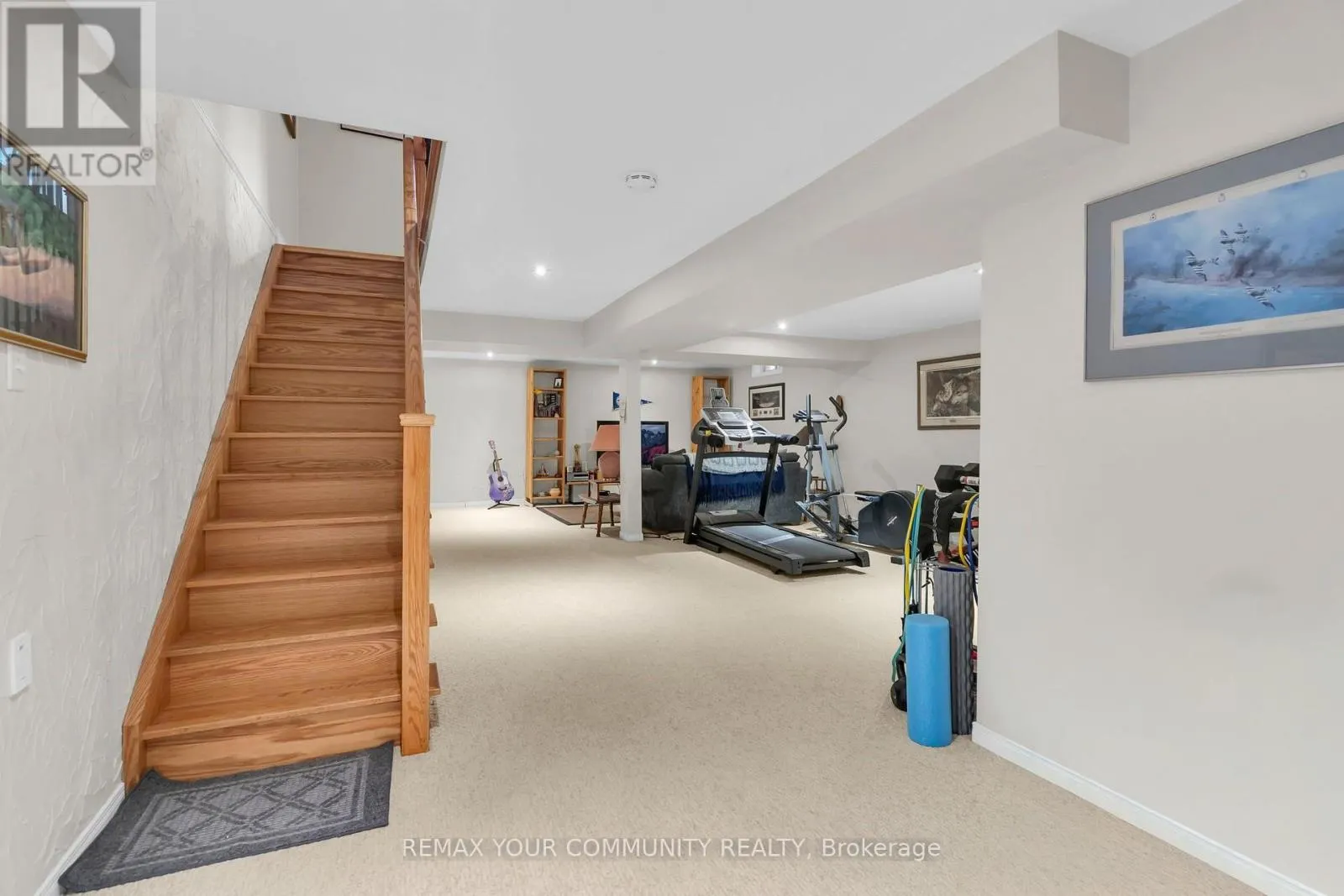 331 JOHN BOWSER CRESCENT