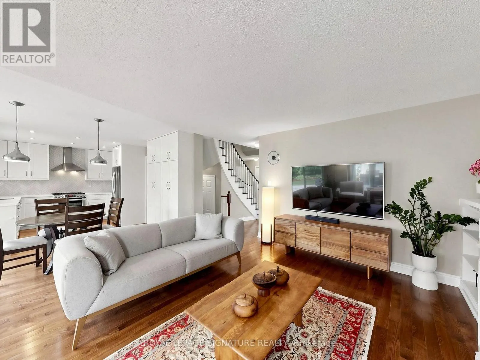 81 PINNACLE TRAIL