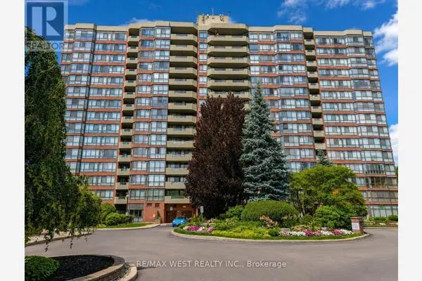 502 - 100 OBSERVATORY LANE