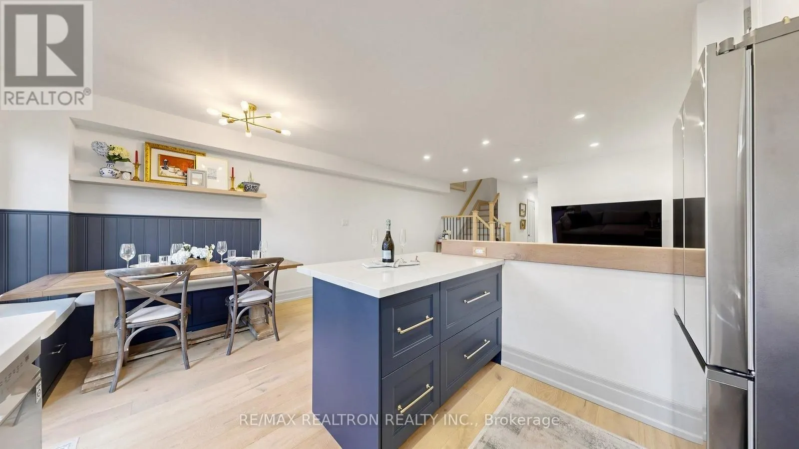 22 CORANTO WAY