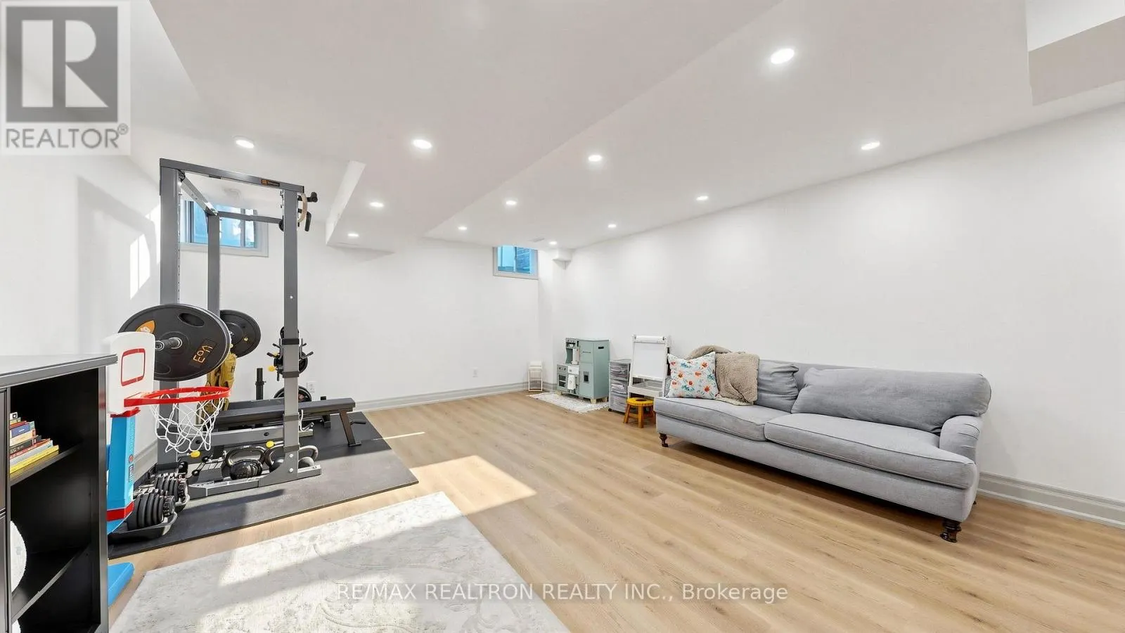 22 CORANTO WAY