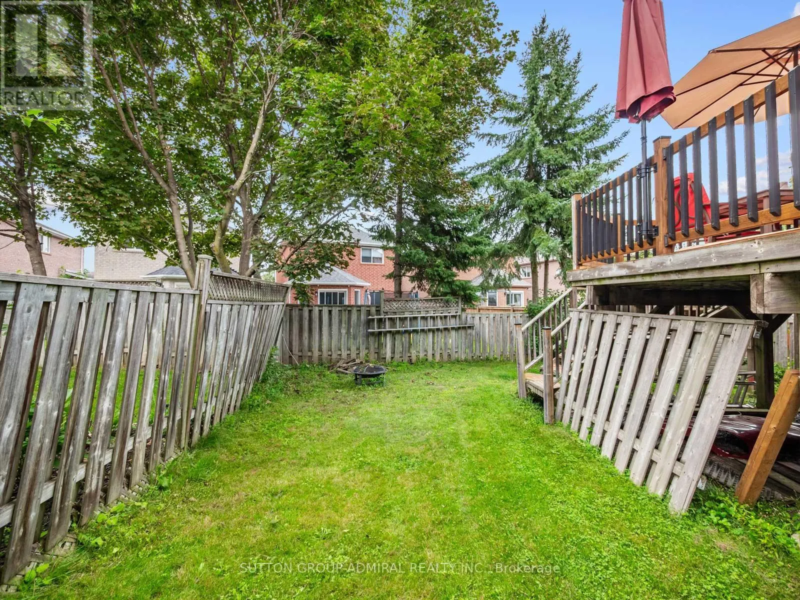267 WARNER CRESCENT