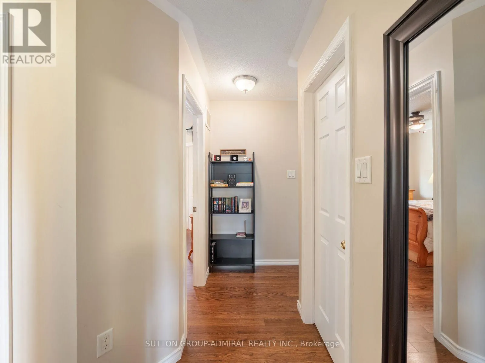 267 WARNER CRESCENT