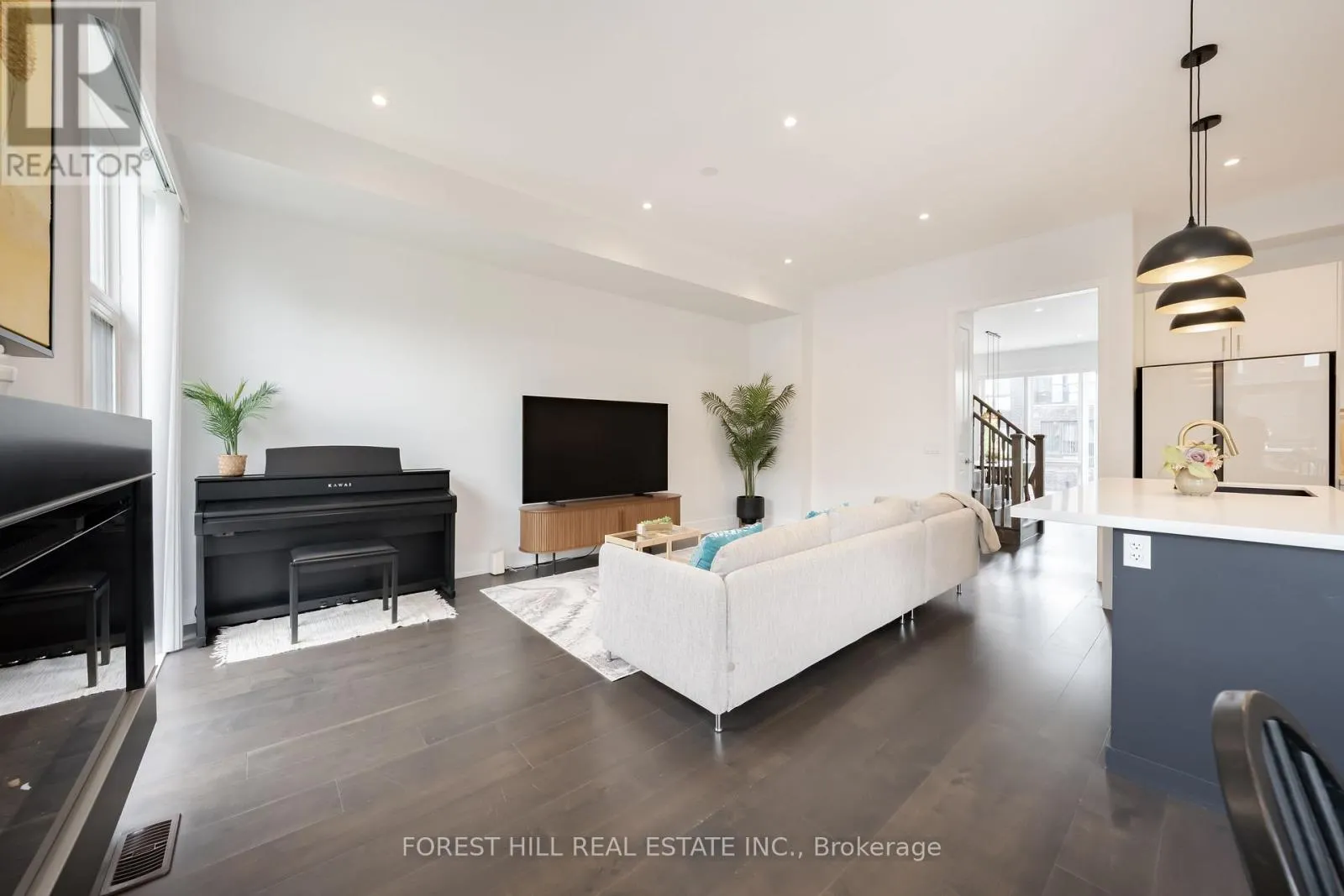 9 SABLE ROAD