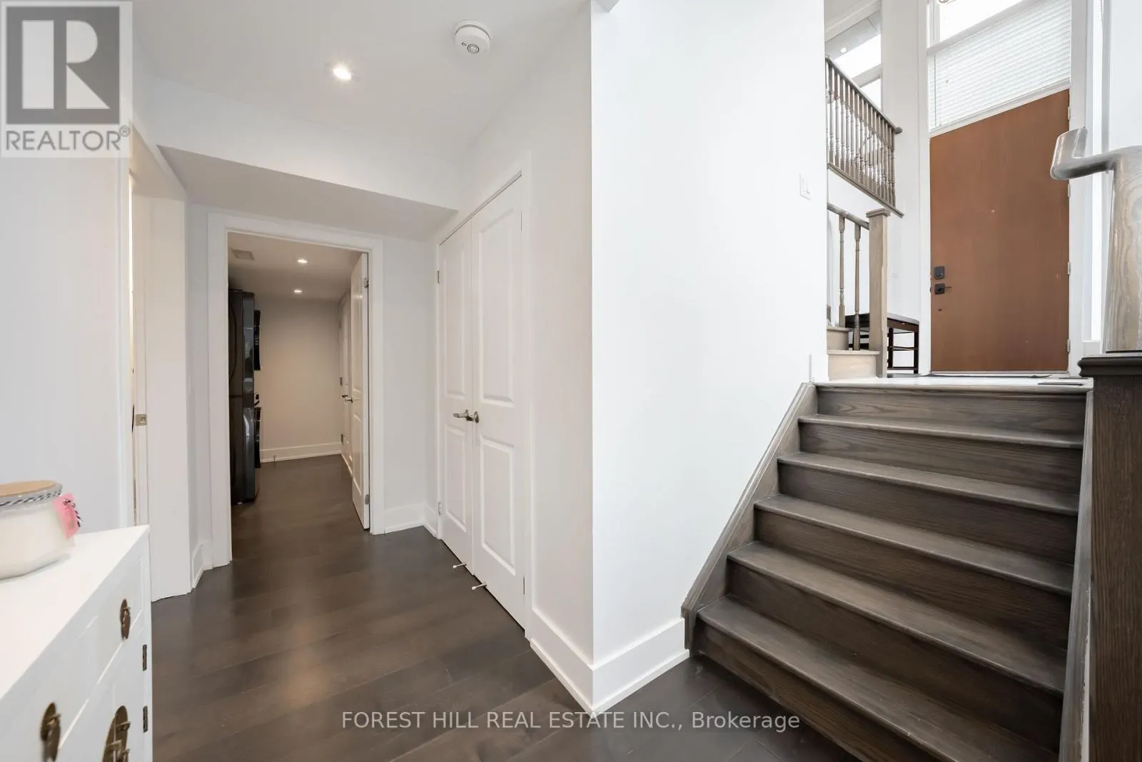9 SABLE ROAD