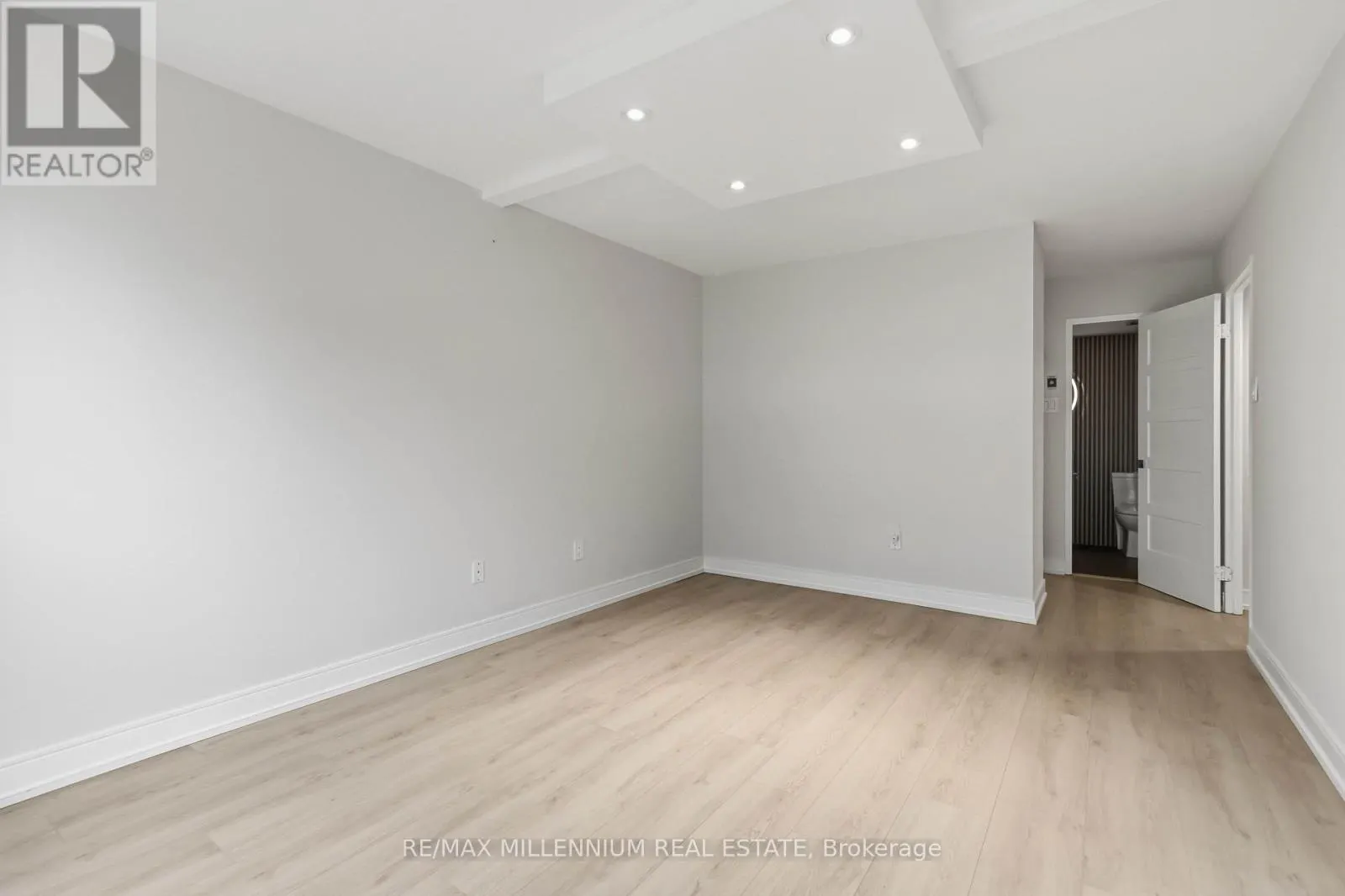 223 - 7805 BAYVIEW AVENUE