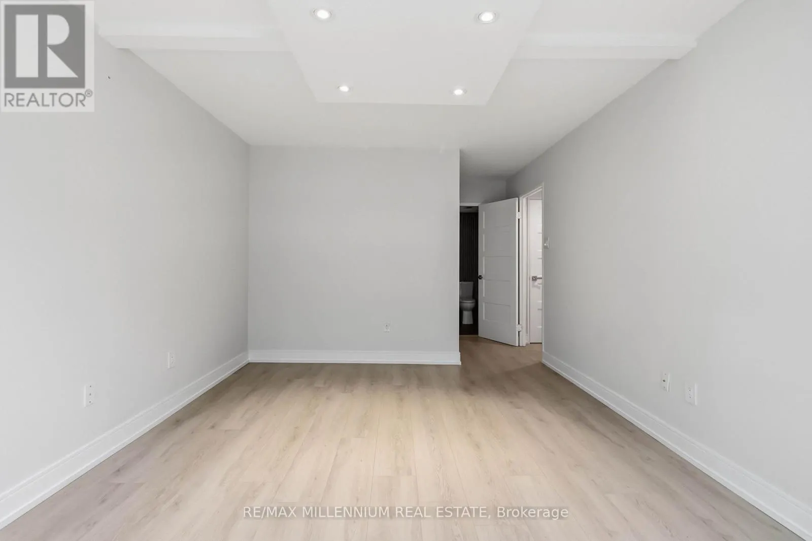 223 - 7805 BAYVIEW AVENUE