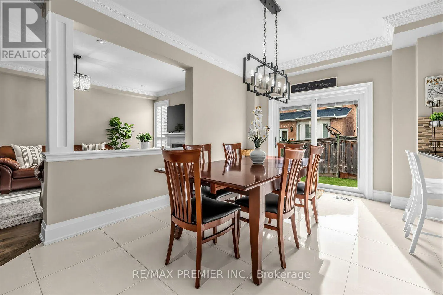 47 BERRY TRAIL