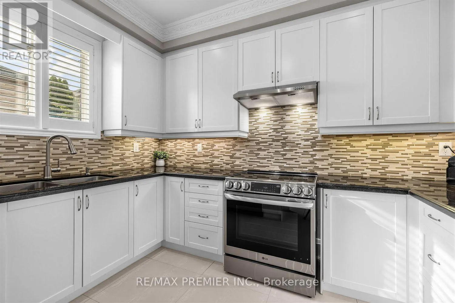 47 BERRY TRAIL