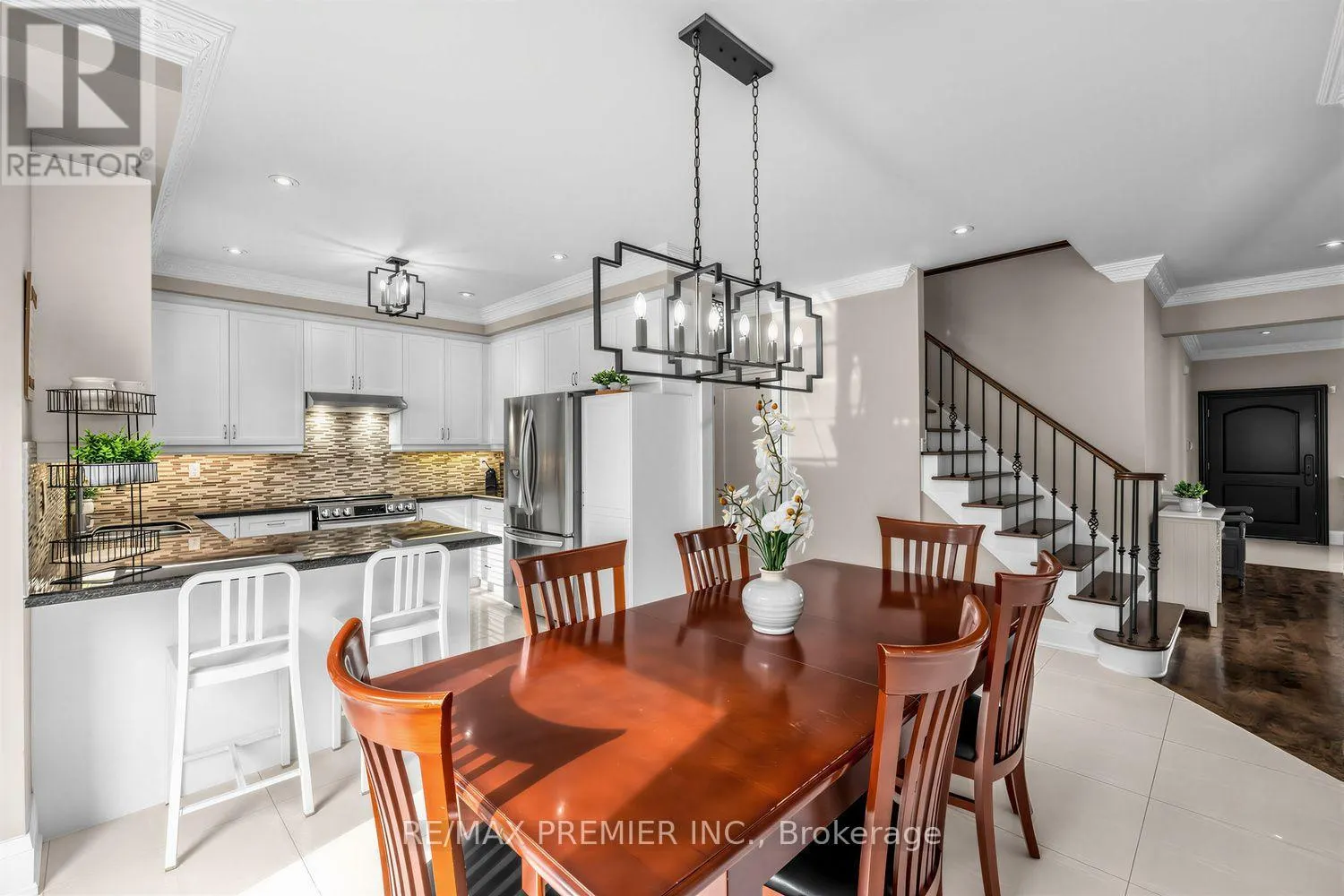 47 BERRY TRAIL
