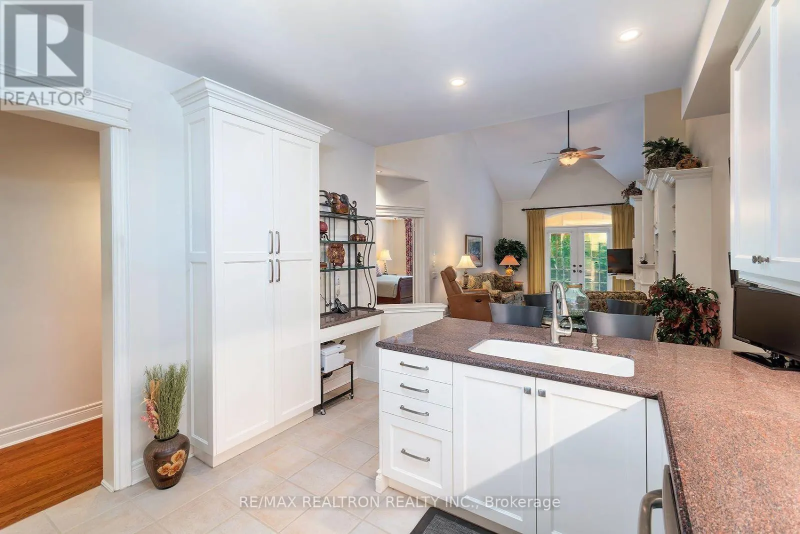 7 WILTON TRAIL