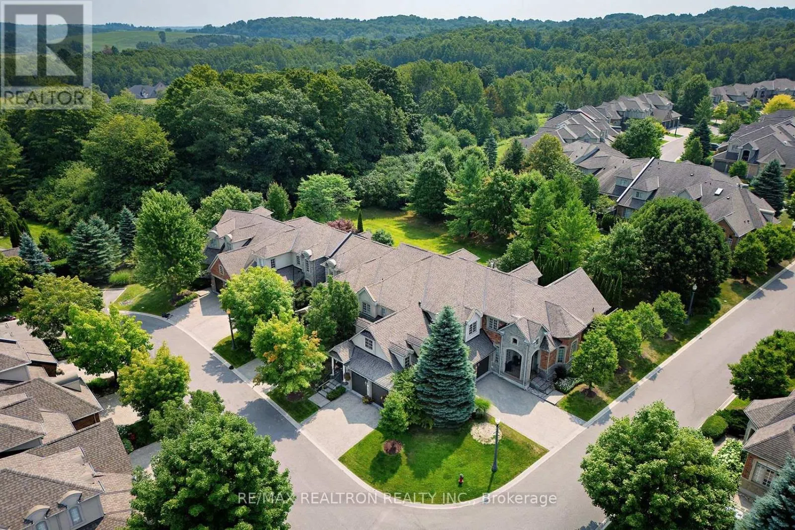 7 WILTON TRAIL