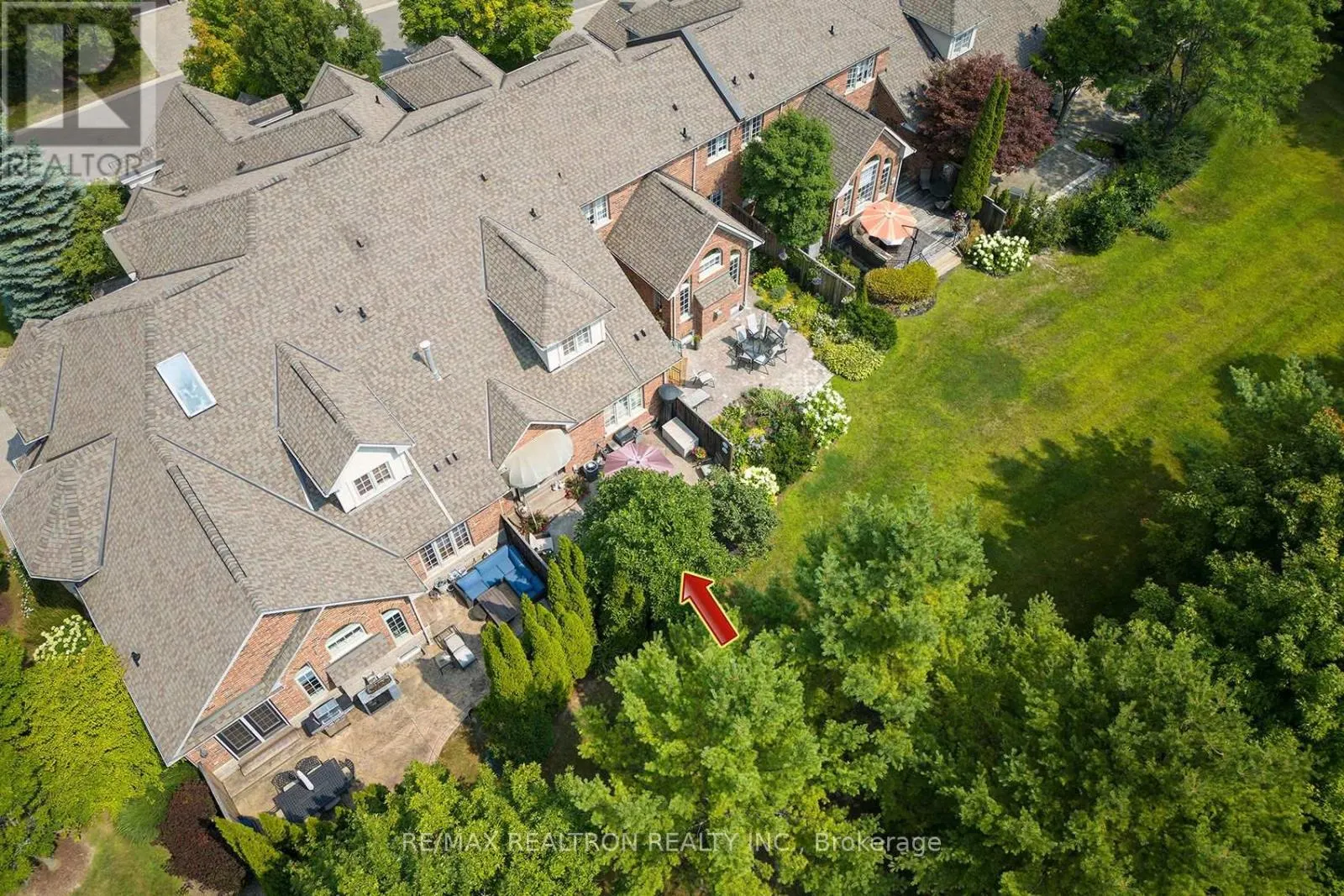 7 WILTON TRAIL