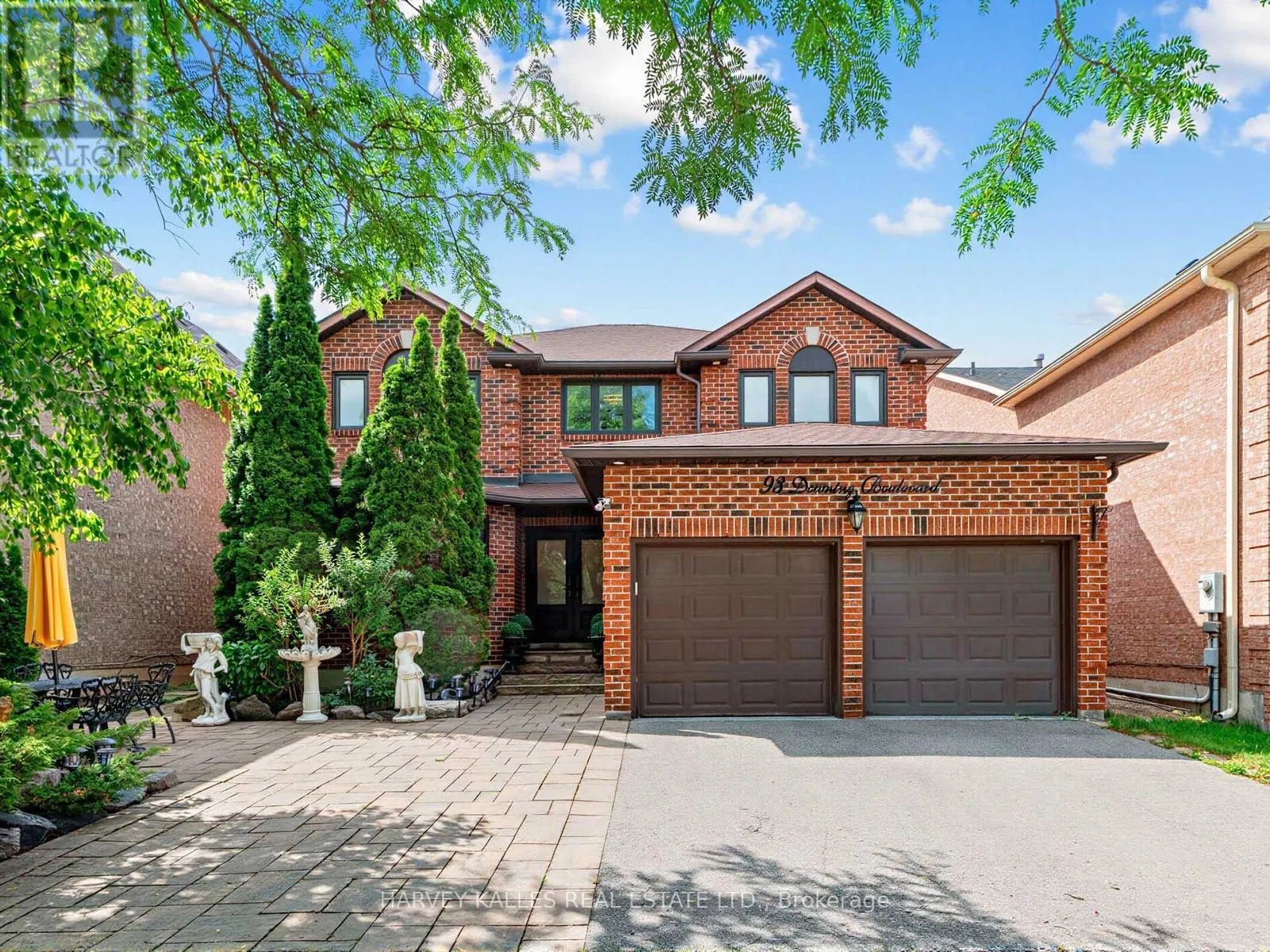93 DOWNING BOULEVARD