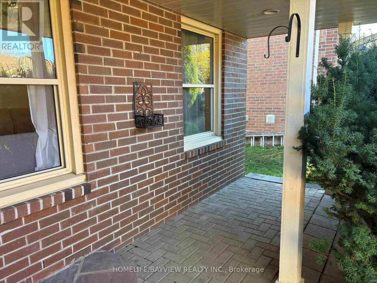 271 JOHN BOWSER CRESCENT