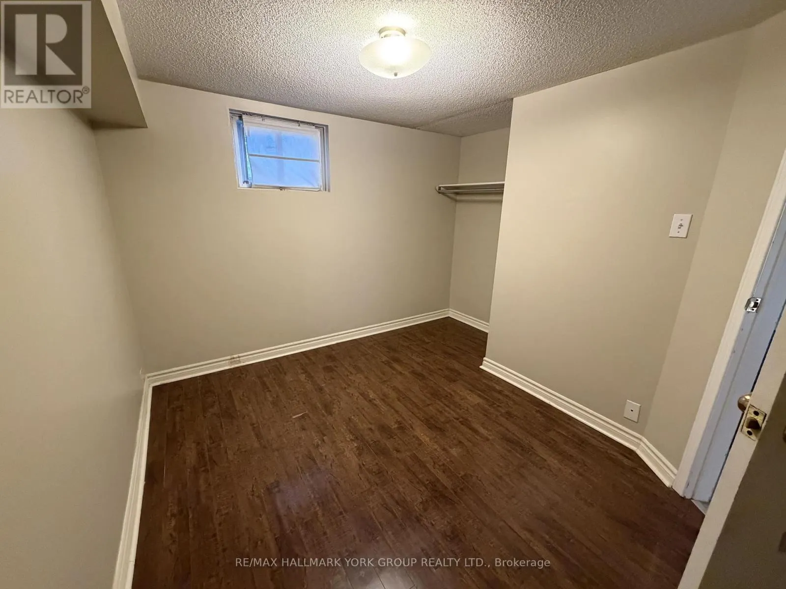 LOWER - 47 LONGFORD DRIVE