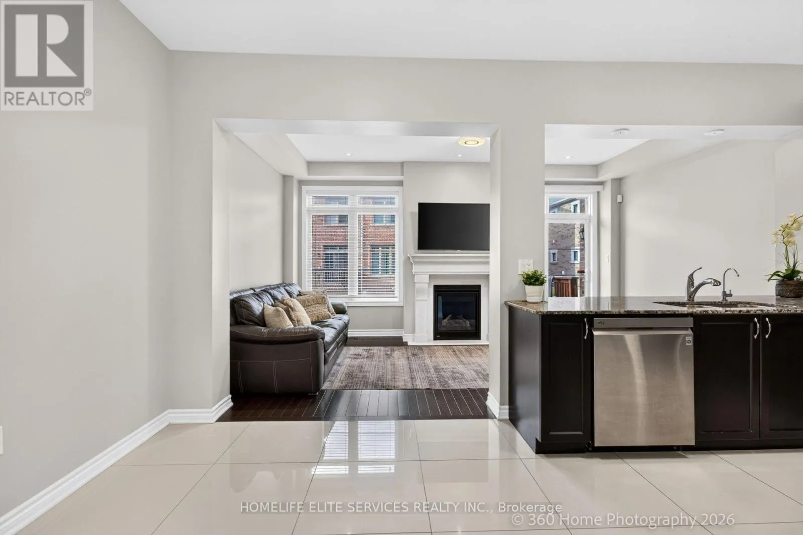 70 FAROOQ BOULEVARD