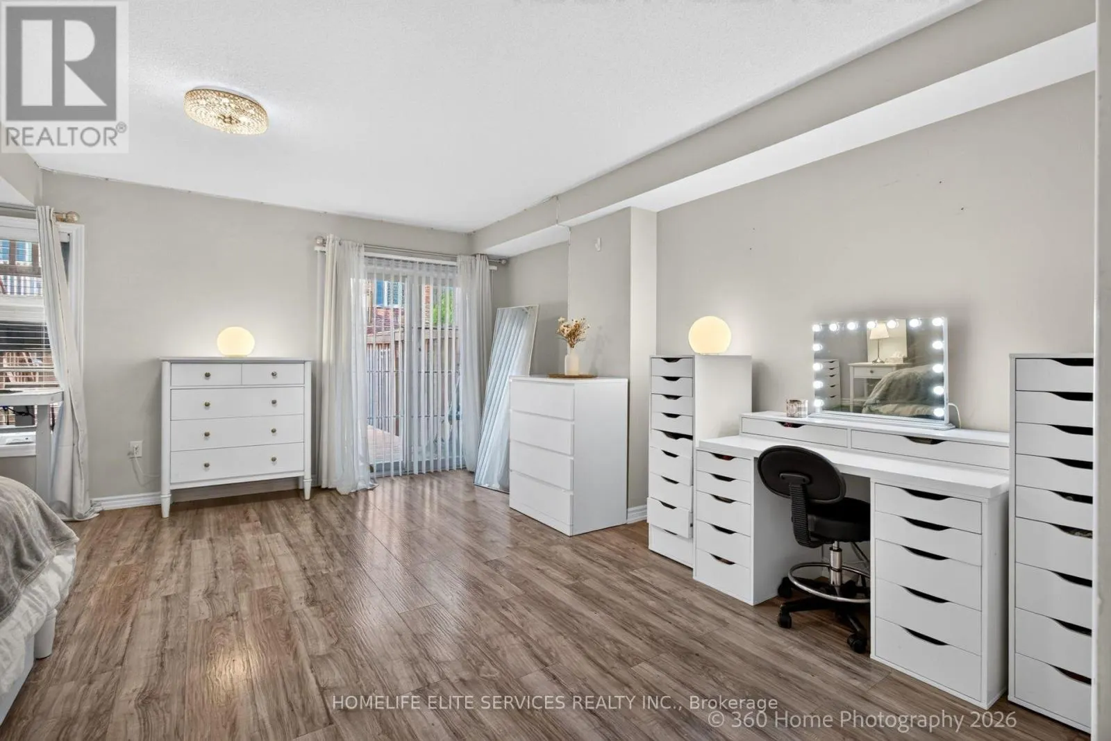 70 FAROOQ BOULEVARD