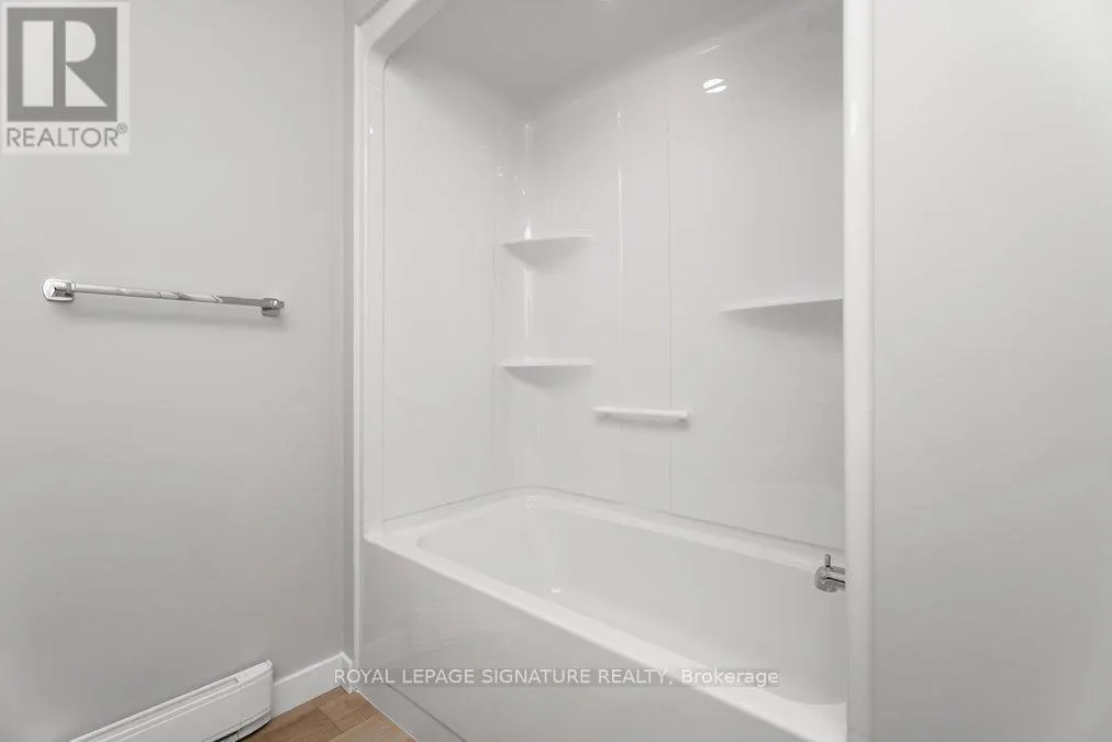 18 BRIARWOOD PLACE