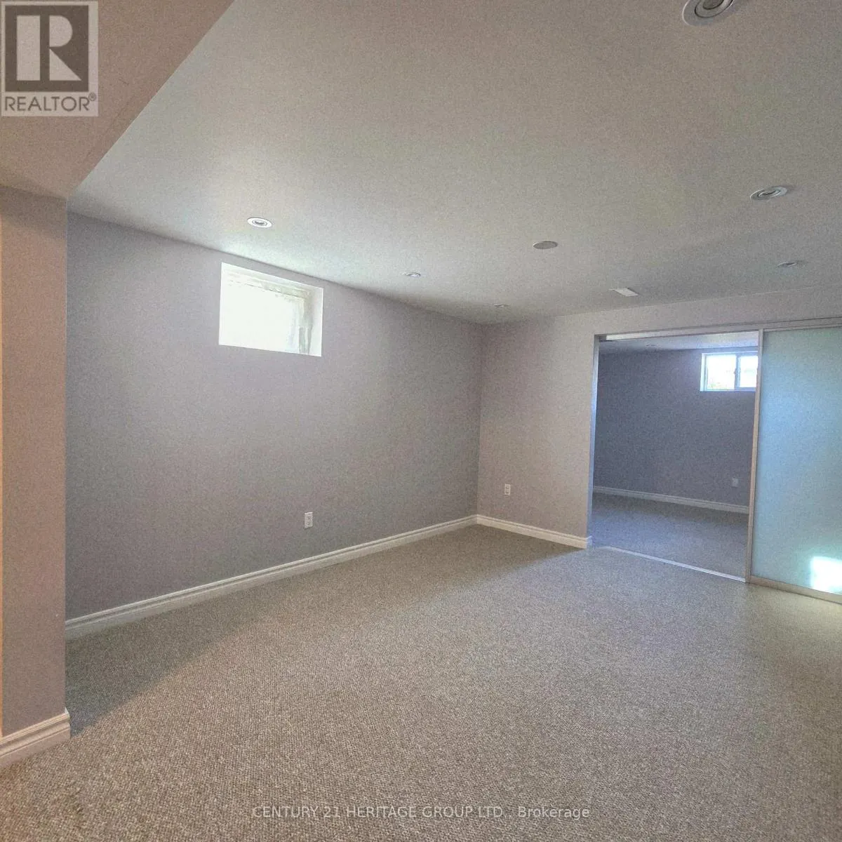 42 FRED VALLEY DRIVE