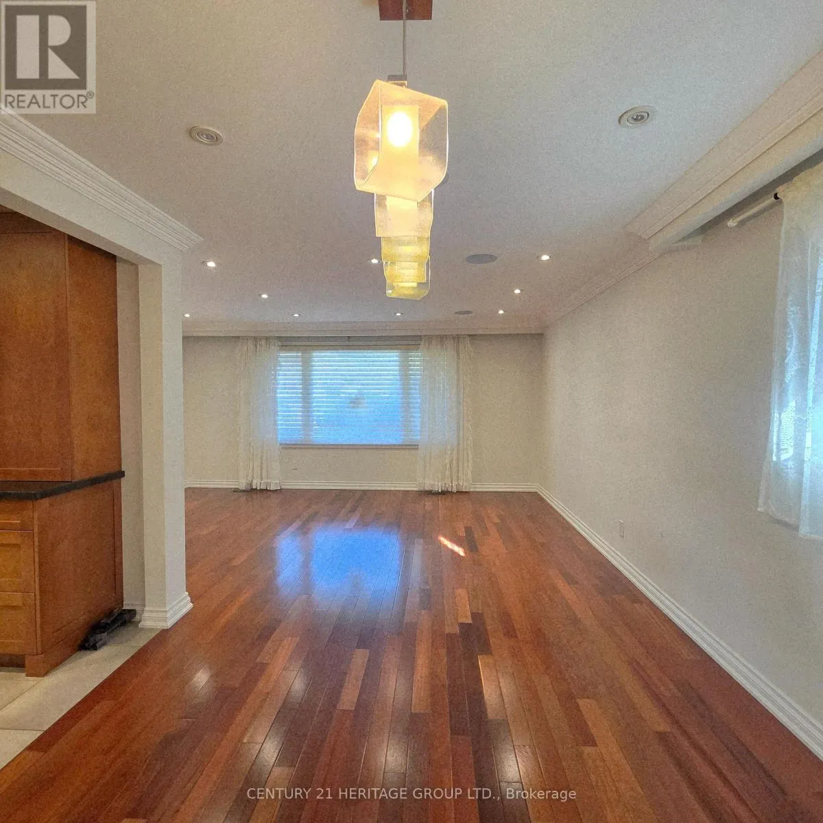 42 FRED VALLEY DRIVE