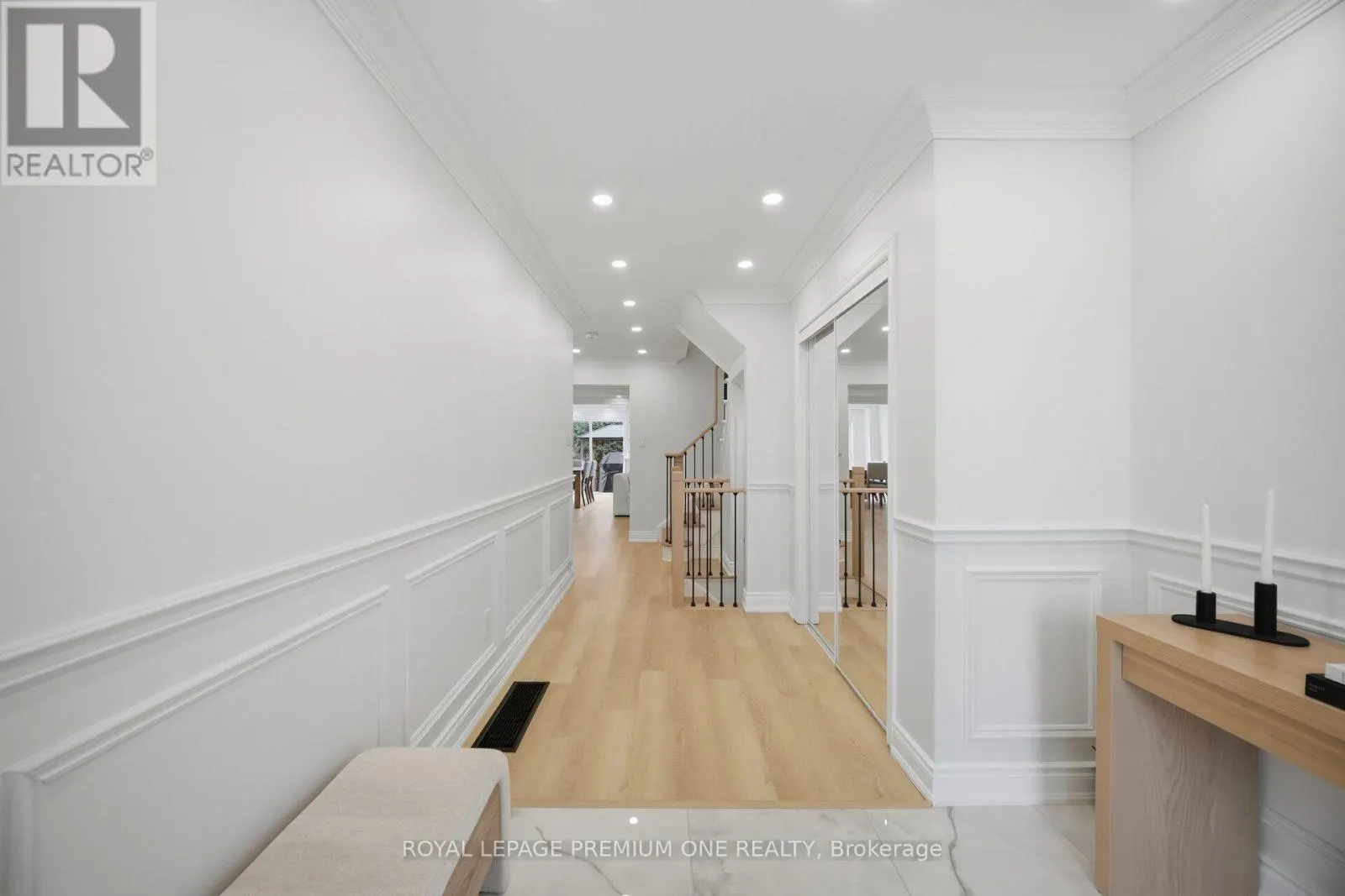 169 VENICE GATE DRIVE