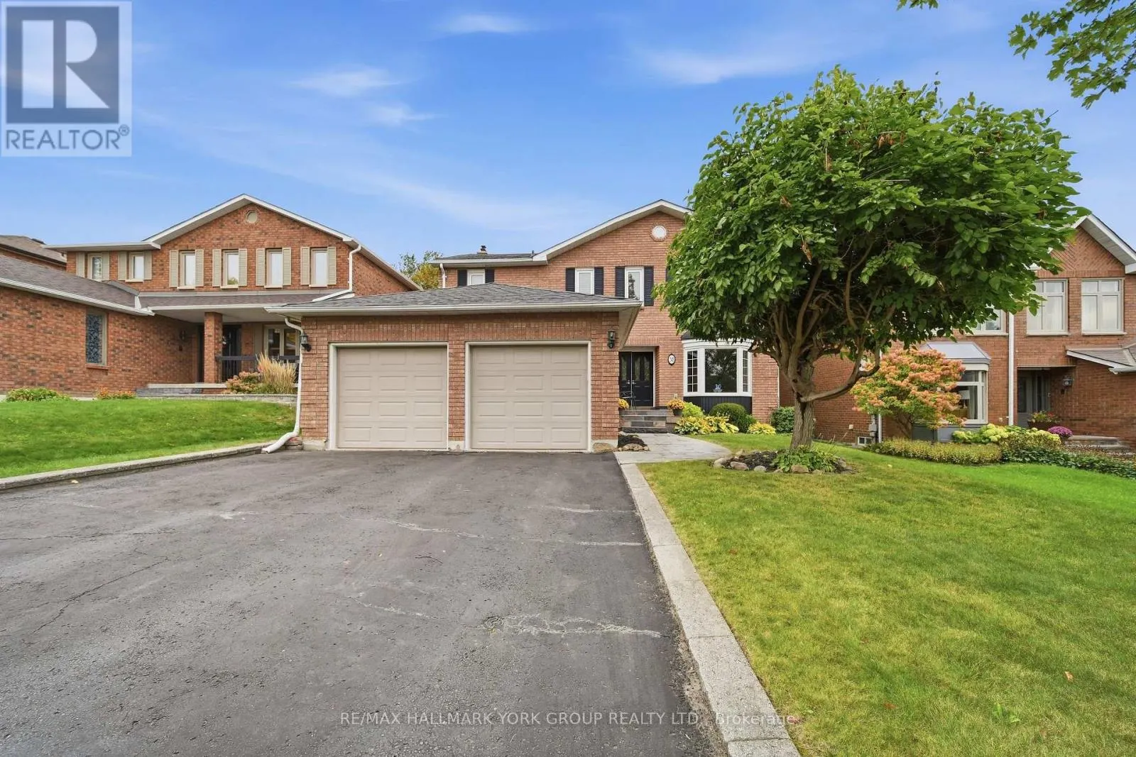 38 LANEWOOD DRIVE