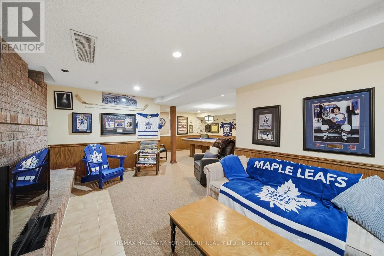38 LANEWOOD DRIVE