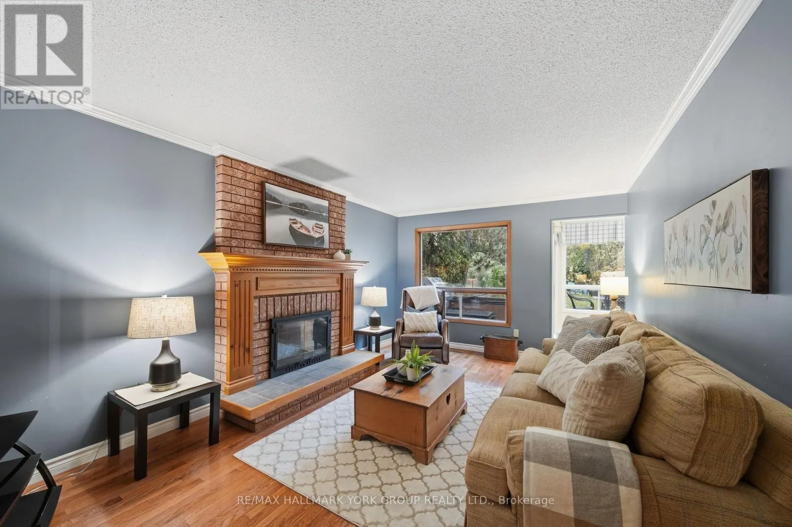 38 LANEWOOD DRIVE