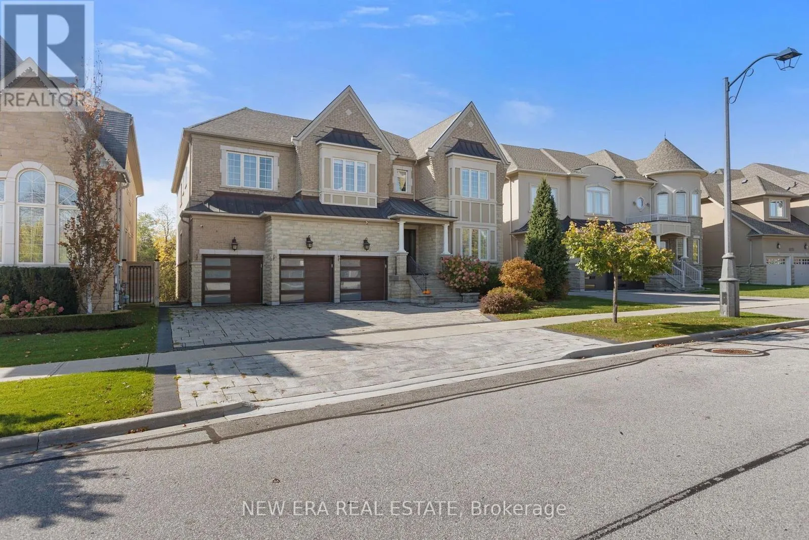 193 LADY NADIA DRIVE