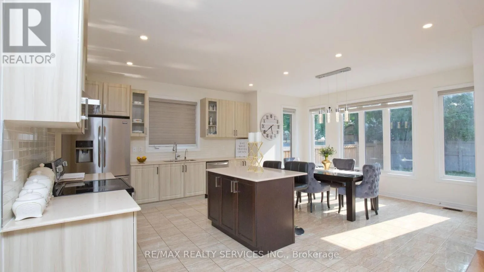 104 SHARPE CRESCENT