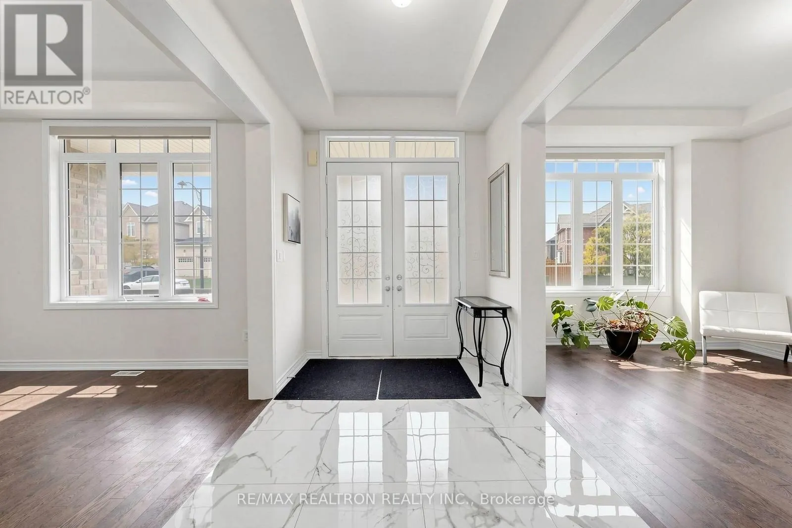 1003 GREEN STREET