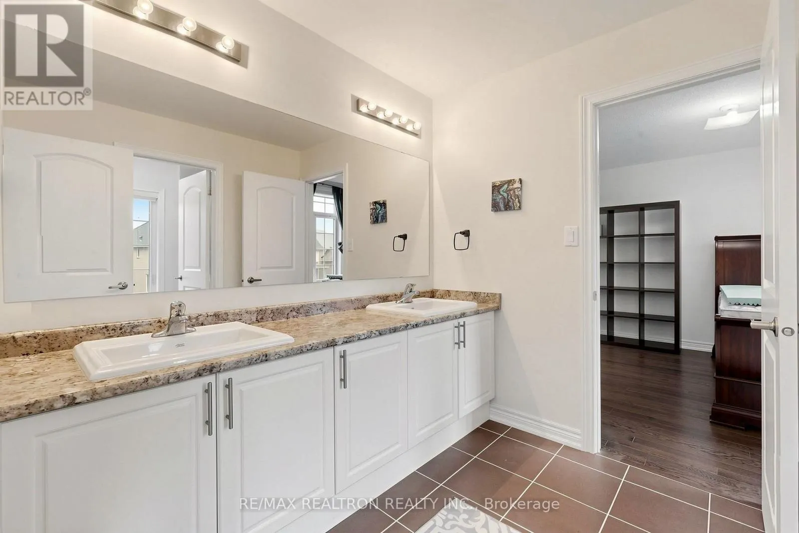 1003 GREEN STREET