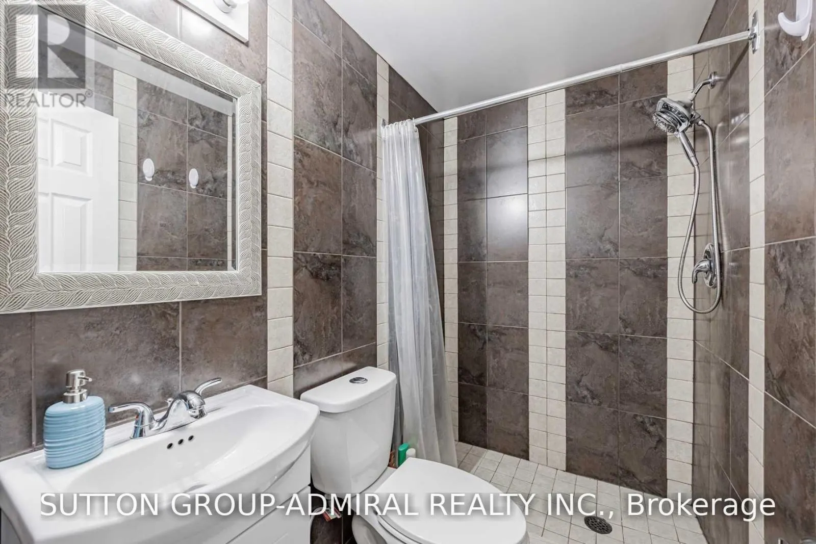 39 CROOKED STICK ROAD