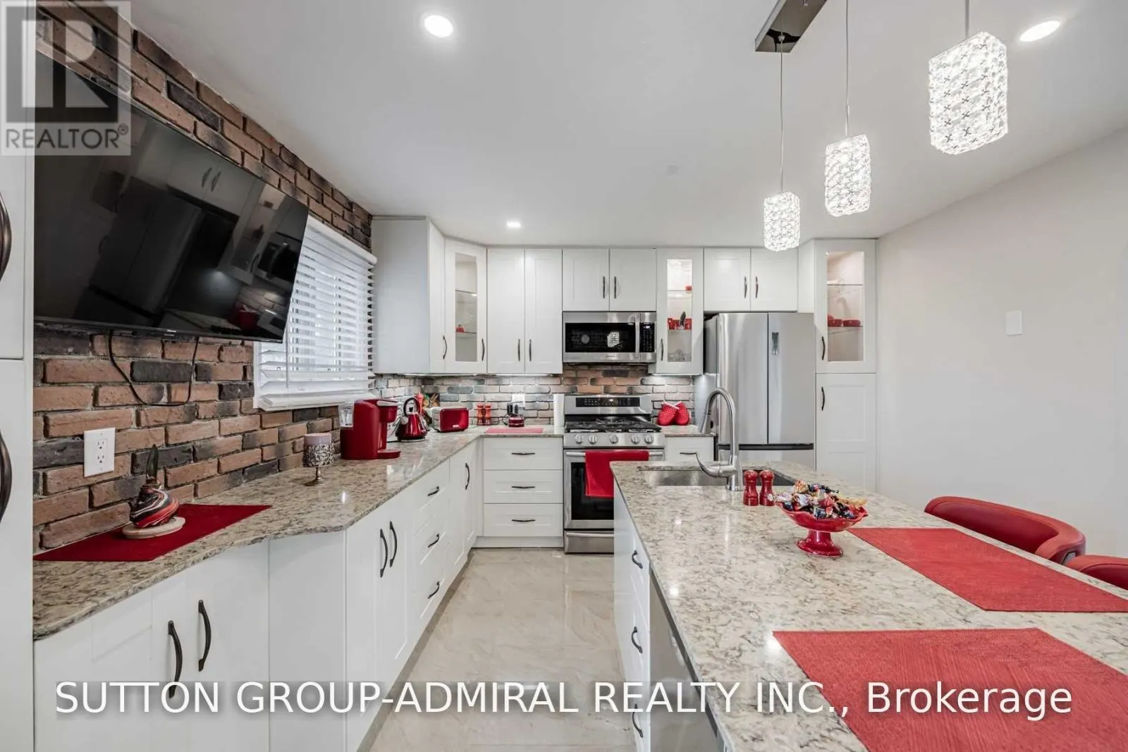 39 CROOKED STICK ROAD